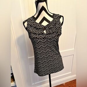 Jones Studio Black and White Polka Chevron Ruffle Camisole